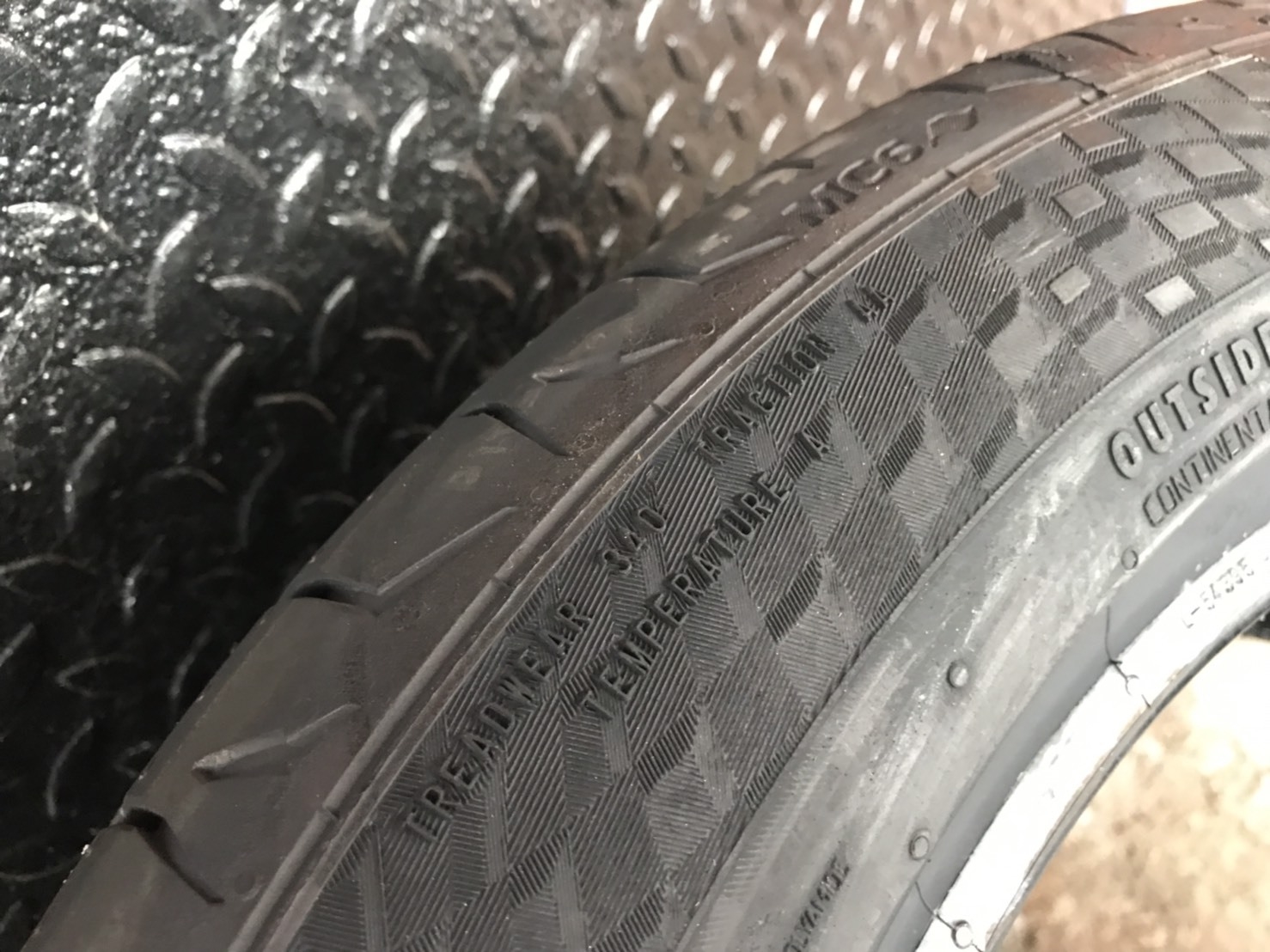 ยางใหม่ CONTINENTAL MC6 235/50-18 ราคาพิเศษ