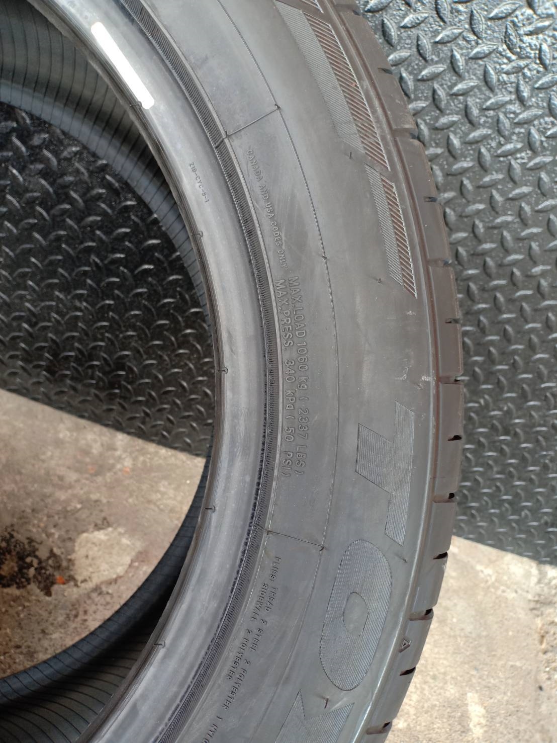 TOYO PROXES SPORT SUV 265/50-19 ยางญี่ปุ่นราคาพิเศษ