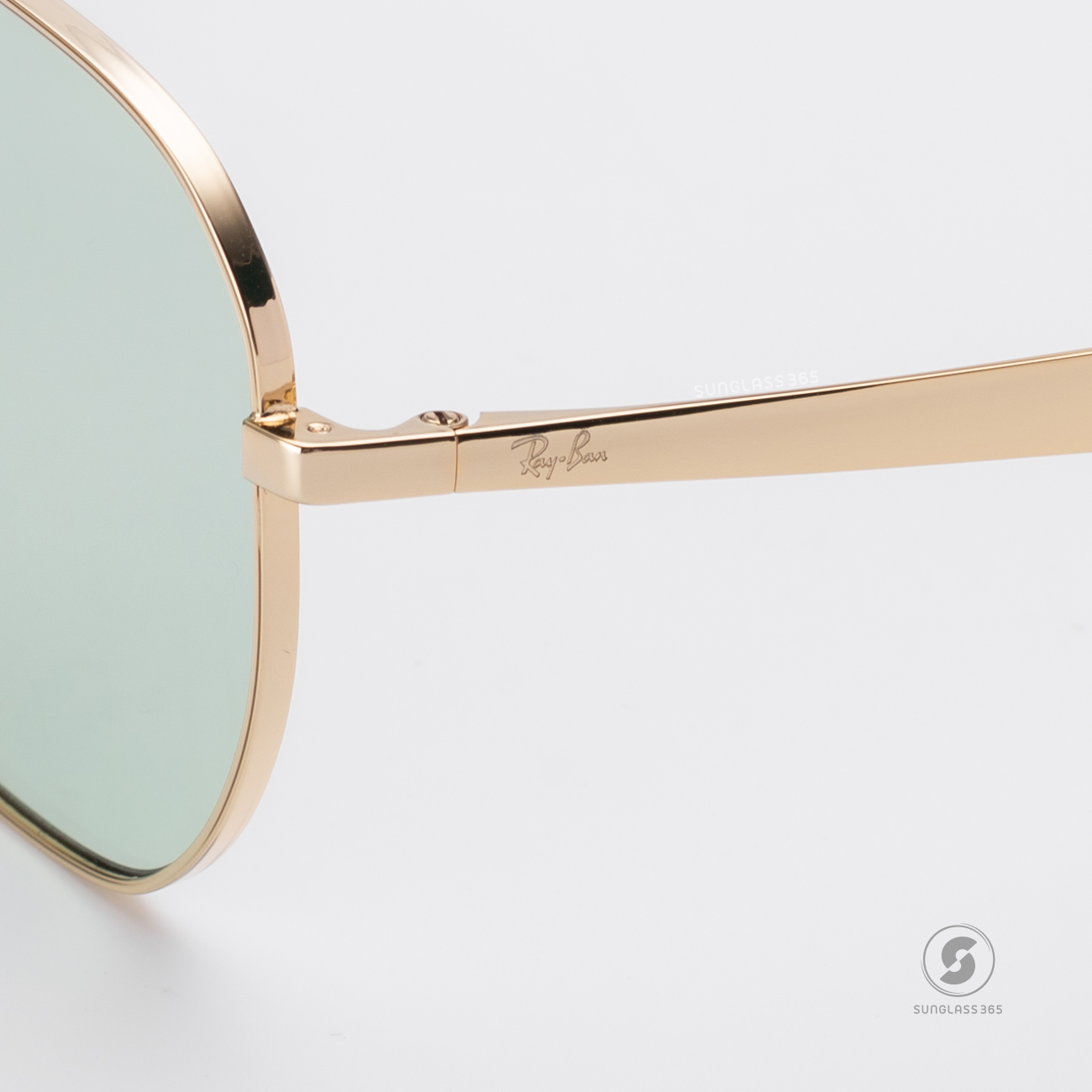RayBan RB3724D 001/2 Gold