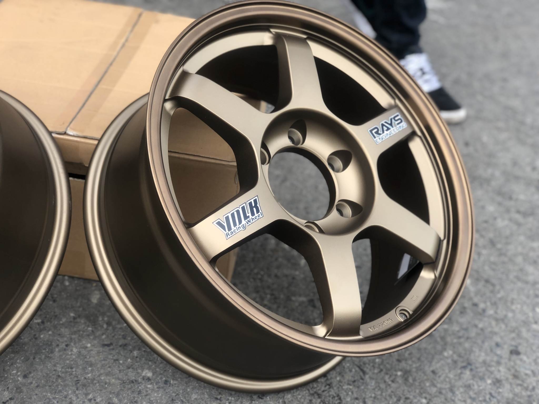 TE37SUV ตัวใหม่ล่าสุด ใส่กะบะ รถตู้ ไม่ยื่น