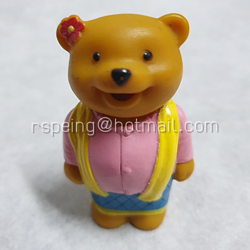 ตุ๊กตาหมีน้อย นานาชาติ นมตราหมี (ไม่มีฐาน)