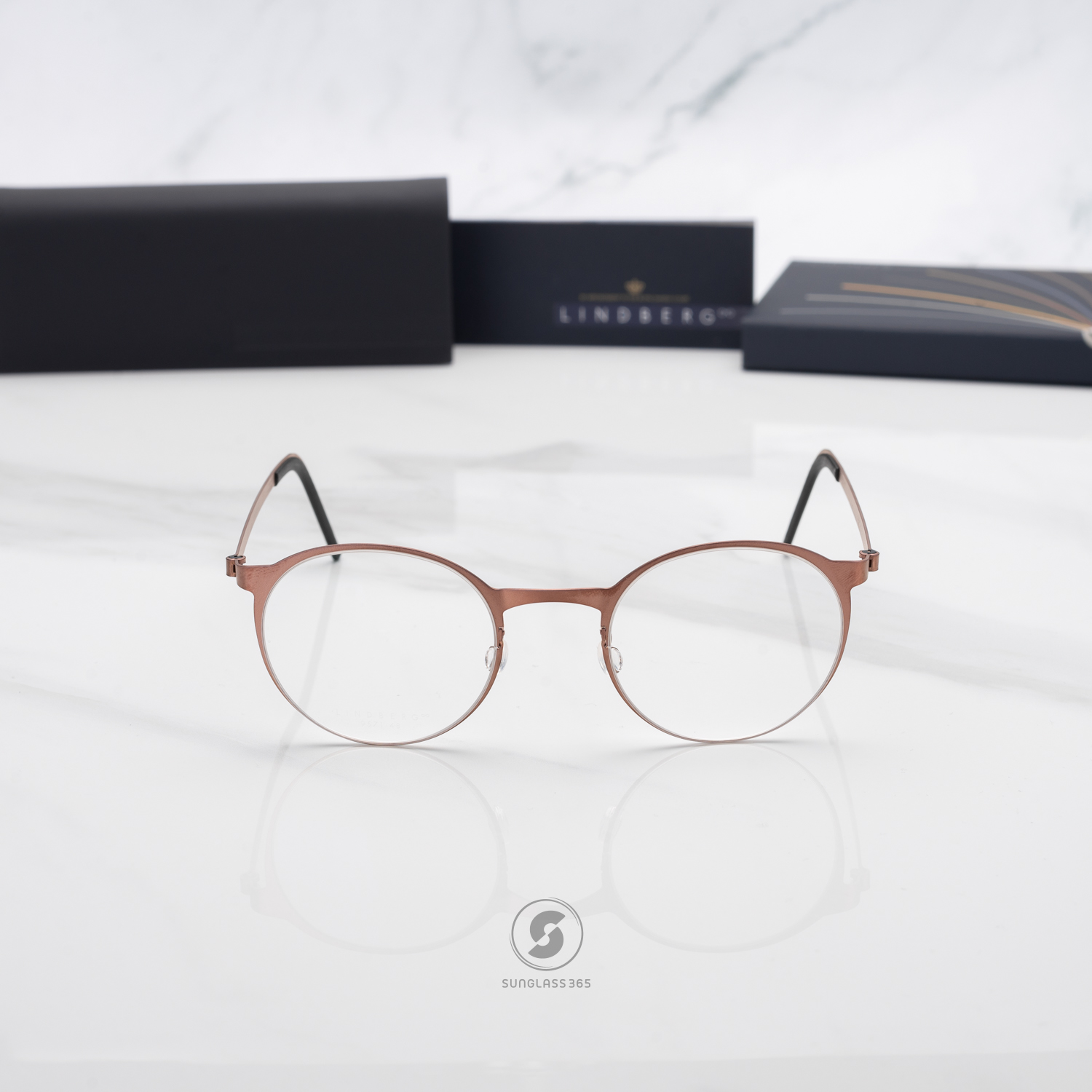 แว่นสายตา Lindberg Strip Titanium 024 13C87 9571 T215 U12