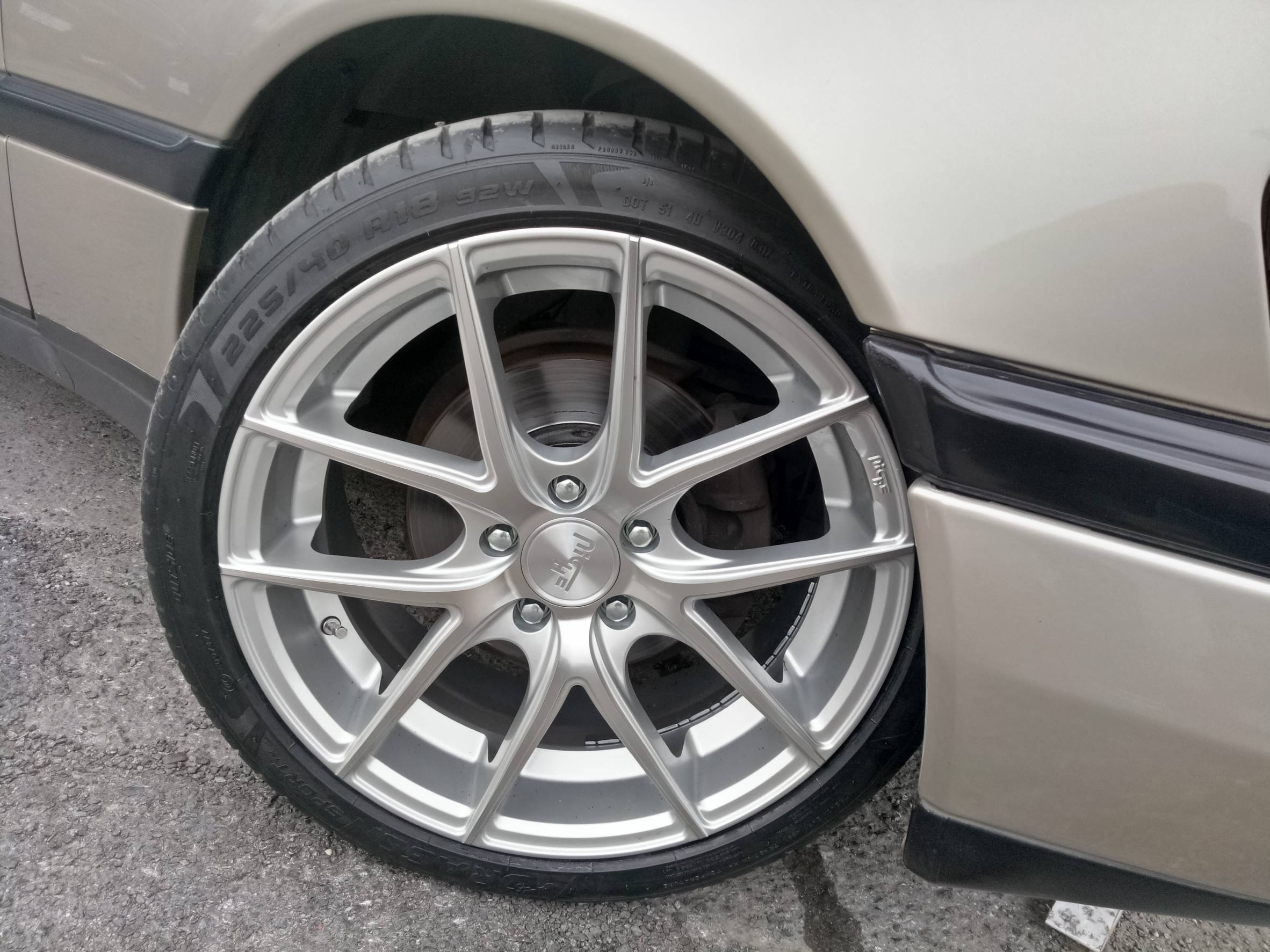 ล้อแท้ NICHE TARGA ขอบ18 ราคาถูก