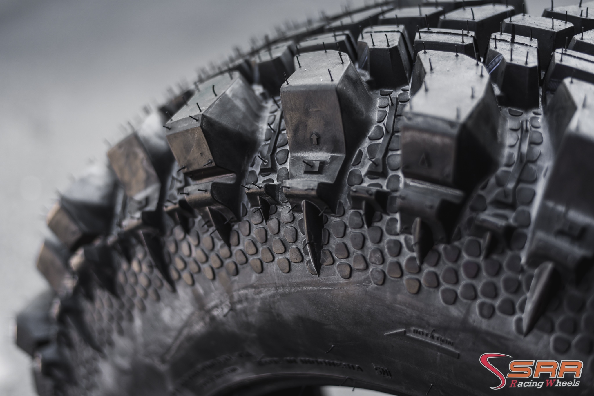 ยอด GT ดอกมัด 35นิ้ว ขอบ16