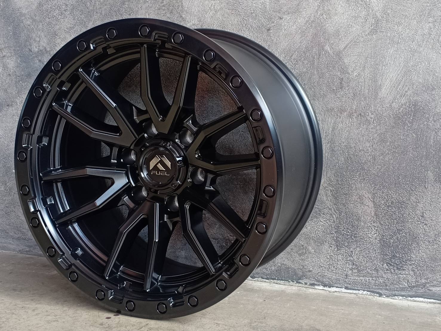 FUEL-REBEL 18X9 6X139.7 +1 106.1 MATTE BLACK