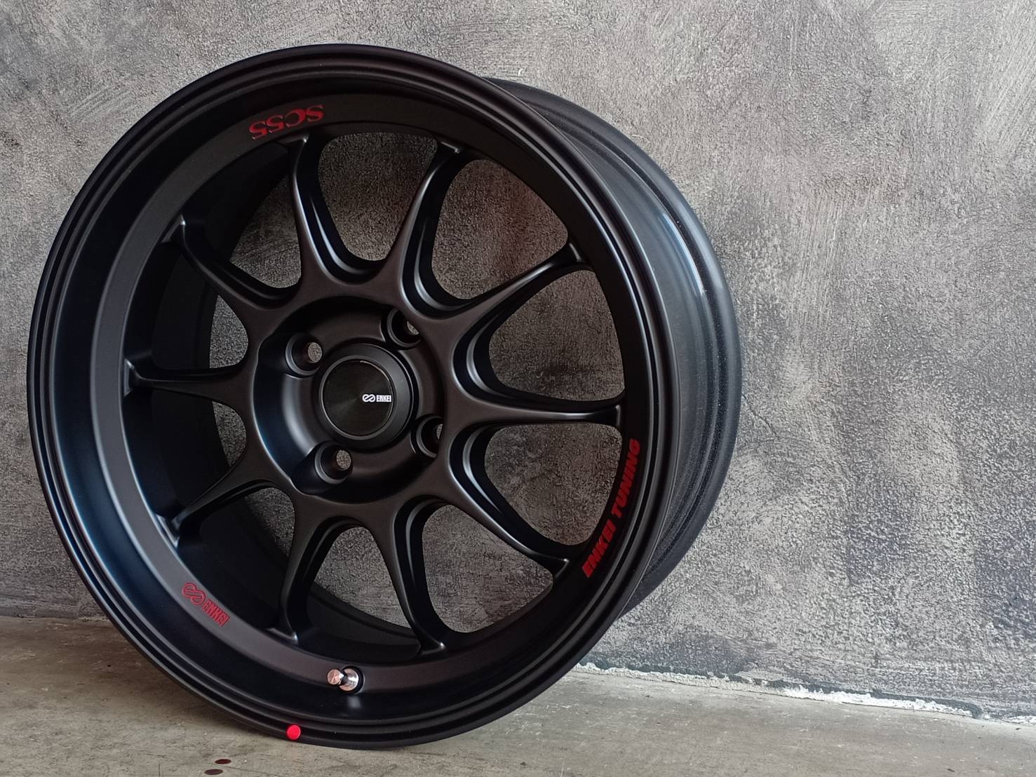 ENKEI TUNING SC55 15X7 4X100 28 73.1 DBK2QR2DRK สินค้าราคาถูก