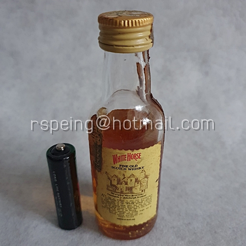 เหล้าขวดเล็ก เหล้าแท้ขวดแก้ว White Horse Fine Old Scotch Whisky