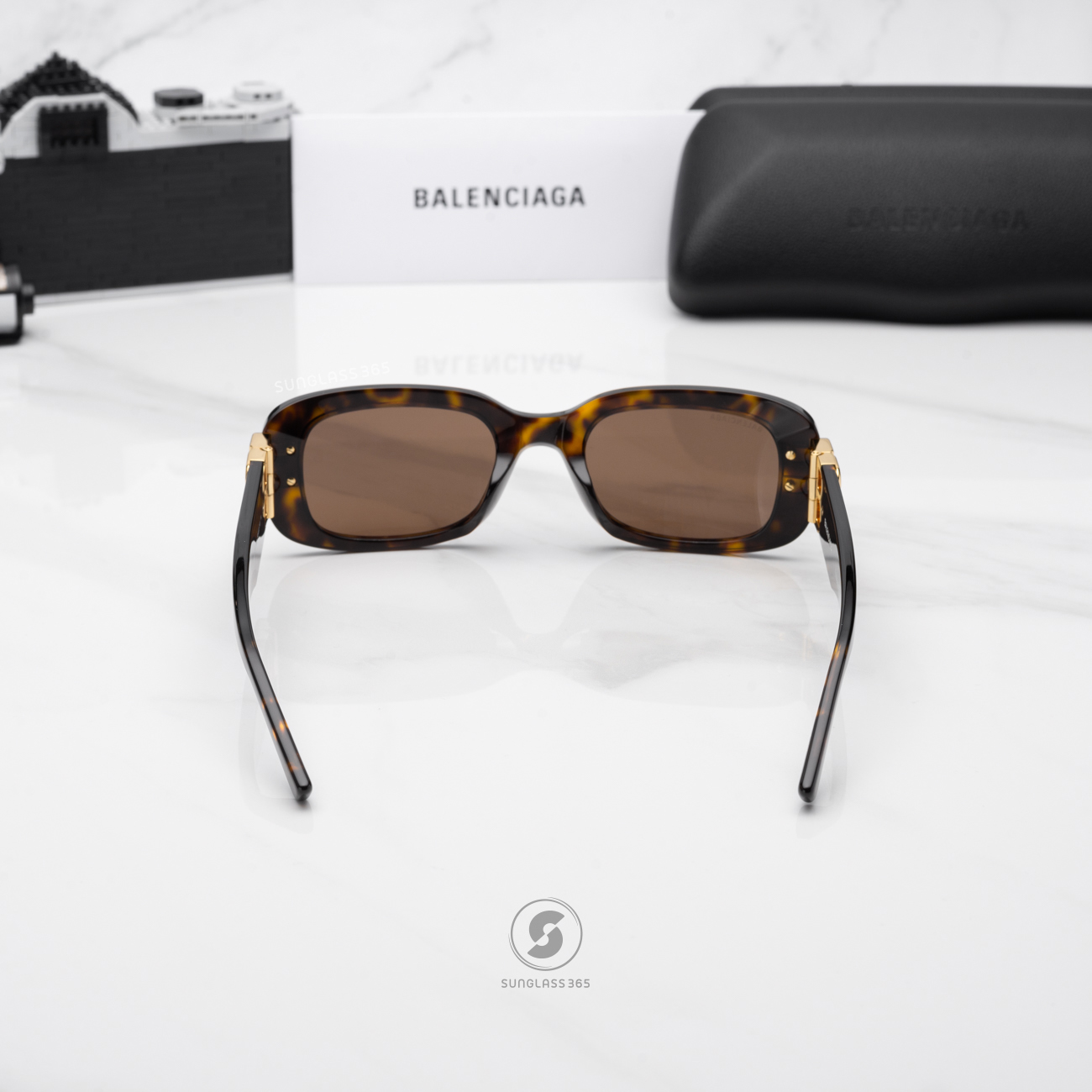 แว่นกันแดด Balenciaga Dynasty BB0310SK 002