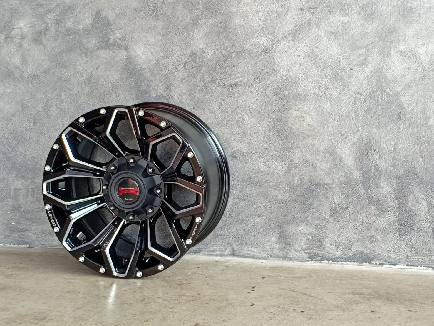 LENSO MAX-X11พร้อมยาง FALKEN MT ลดราคา