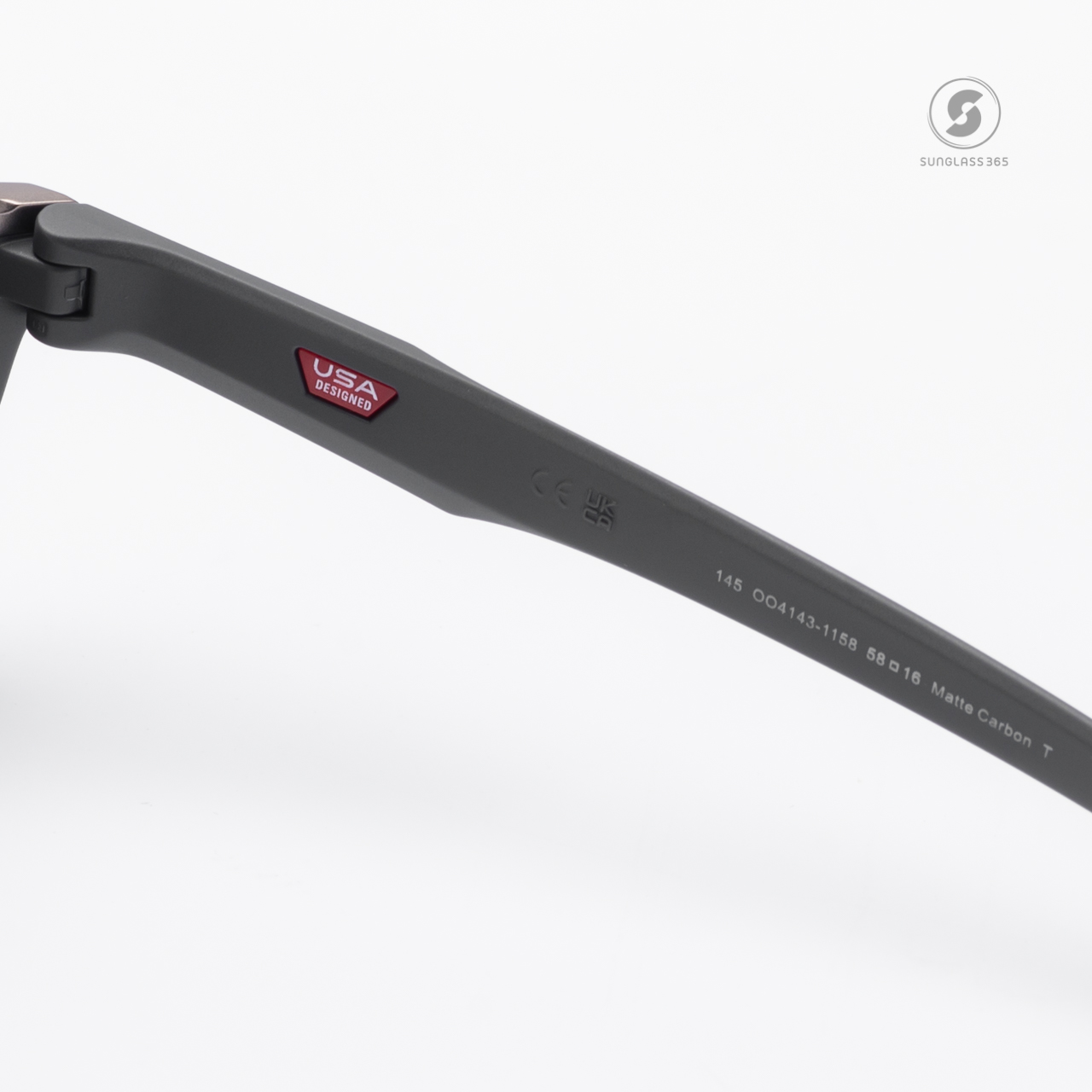 Oakley OO4143-11 Parlay MotoGP Collection Prizm Ruby