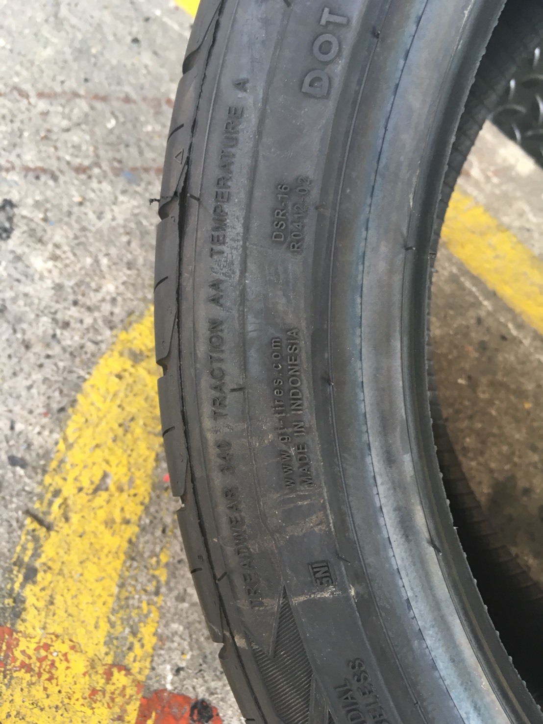 GT-RADIAL CHAMPIRO GTX PRO 195-45-16 เส้น 1500