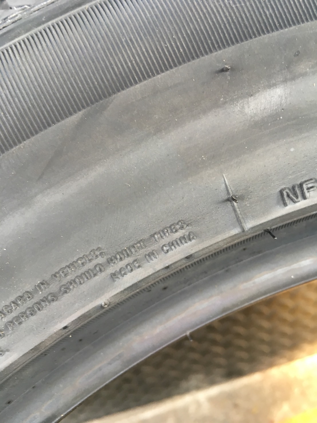 NEXEN NFERA SU4 225-55-17 ราคาพิเศษ ซื้อ2แถม2