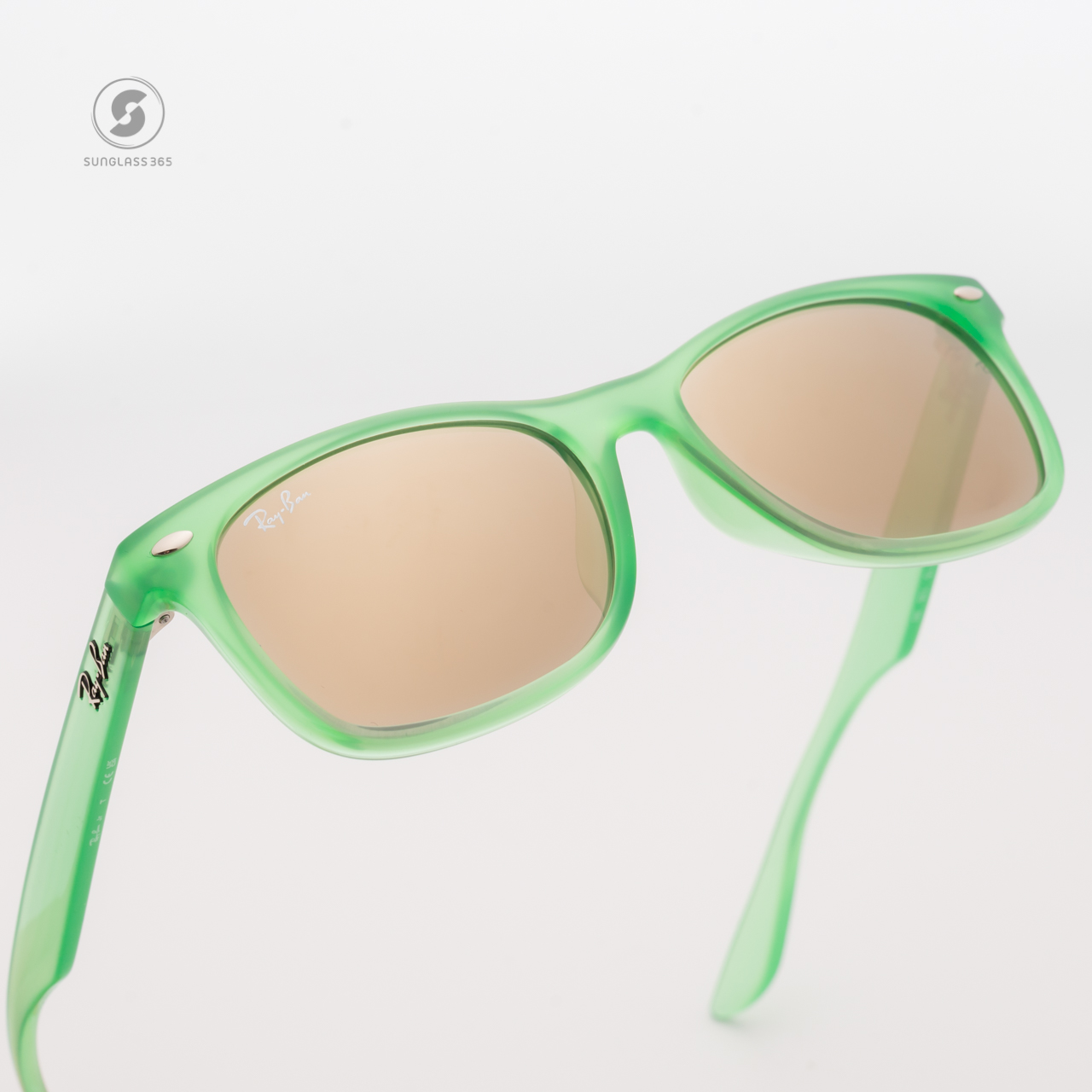 Ray Ban RJ9052SF 71465A Opal Green