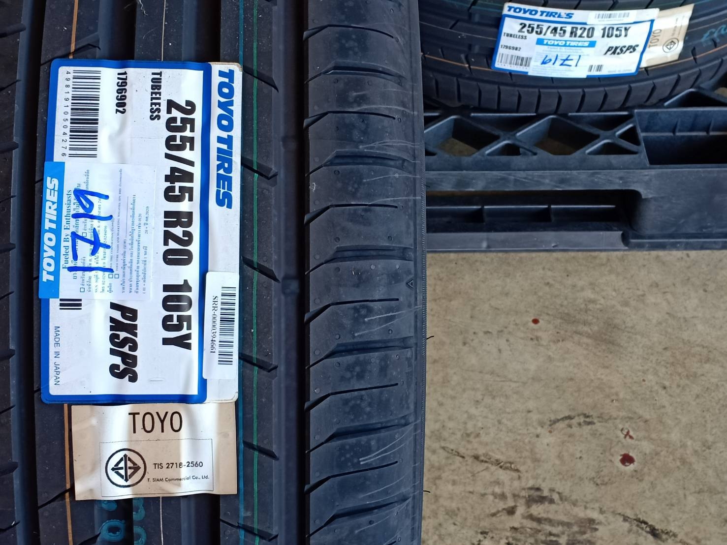 TOYO 255/45R20 PROXES SPORT SUV 105Y MADE IN JAPAN