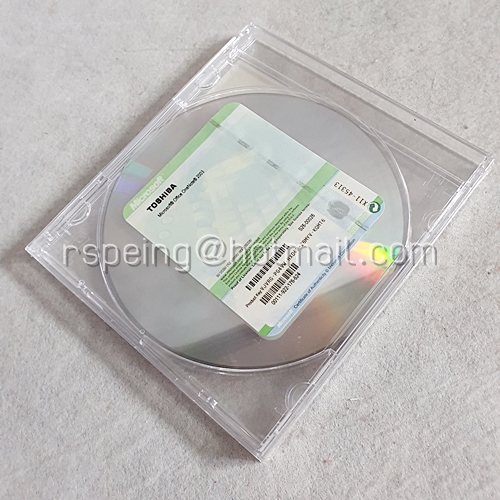 แผ่นซีดีรอม Microsoft Window XP Home Edition Ver.2002 และแผ่น Product Recovery Toshiba Satellite M100