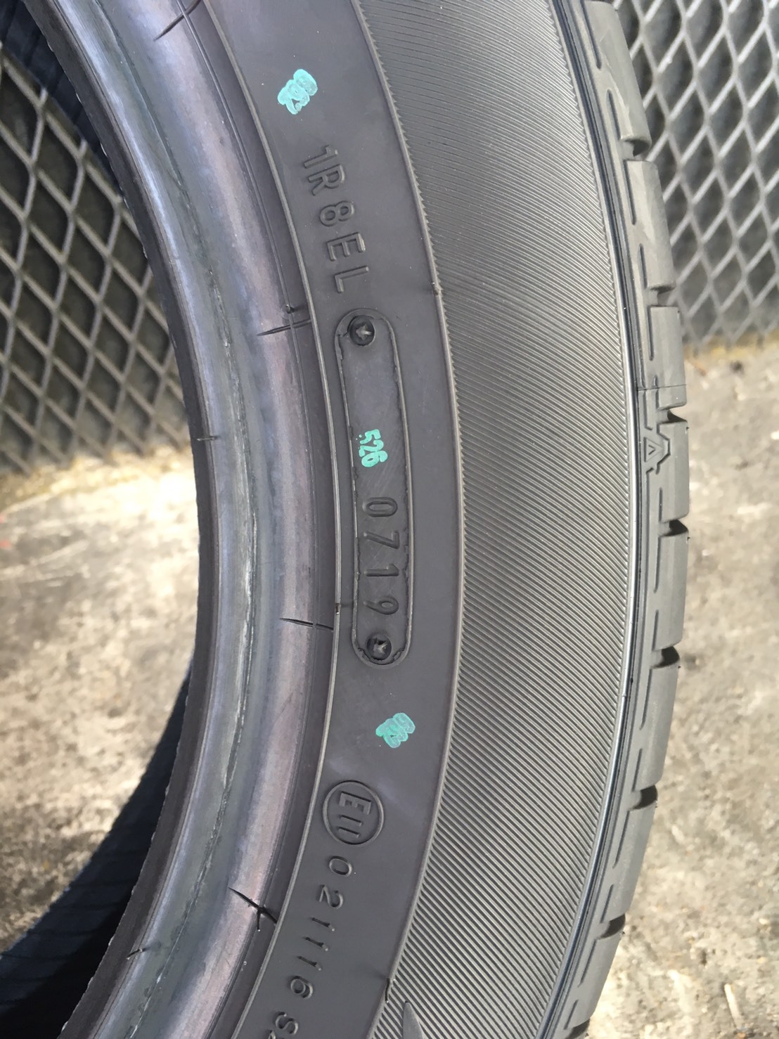 #แนะนำยางใหม่ #DUNLOP_EC300+ 185/60R16 เส้นละ 2900 ปกติ 3500 ปี19