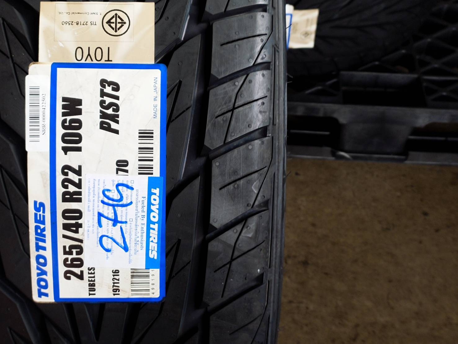 TOYO 265/40R22 106W PXST3 MADE IN JAPAN