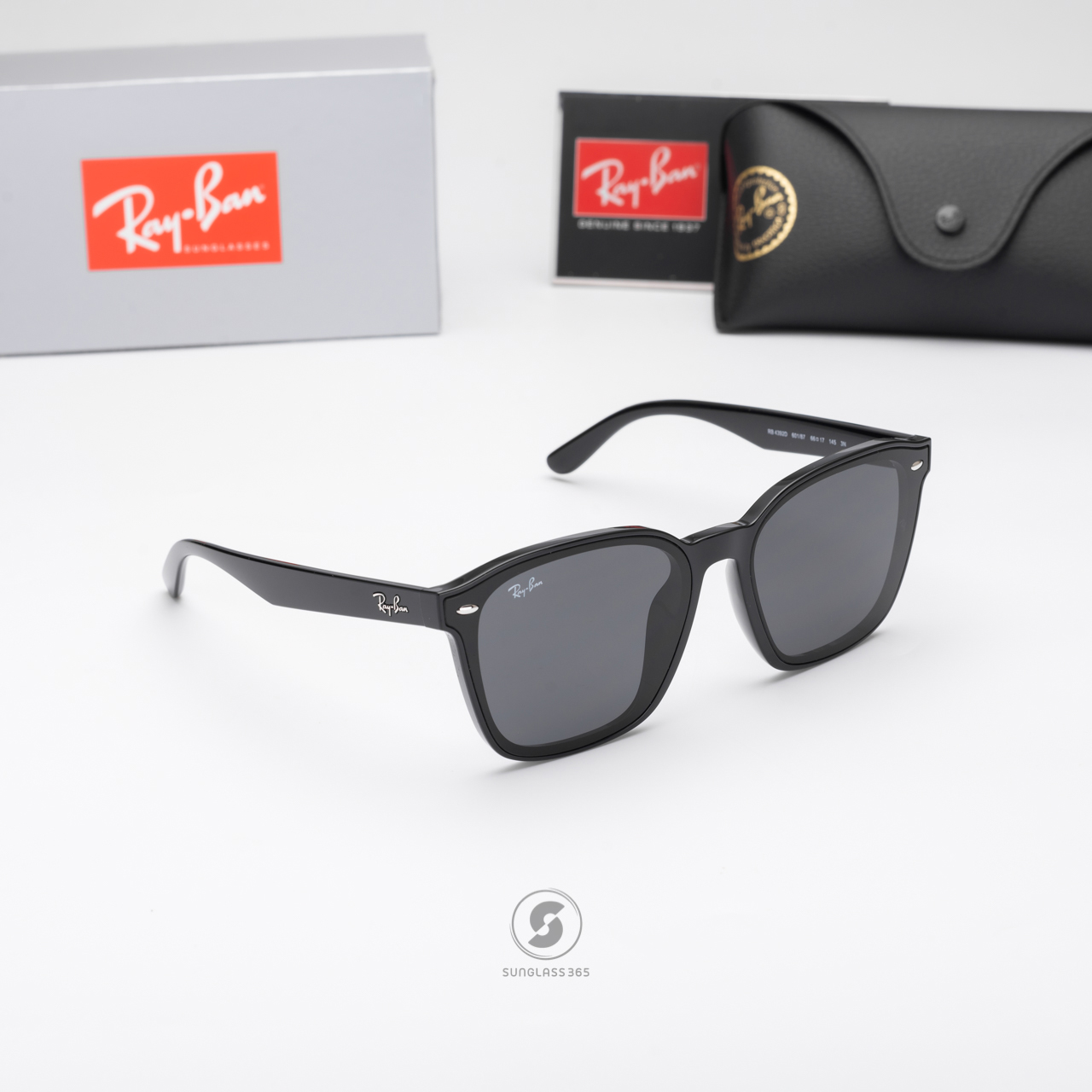 Ray-Ban RB4392D 601/87 Black / Dark Grey