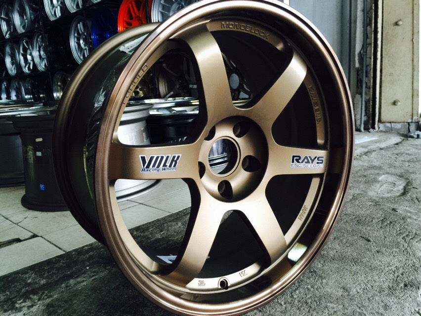 ล้อใหม่ทุกลายขอบ18 ชุด 9800 ปกติ 24000 บาท จำนวนจำกัด คลิ๊กชมเลย