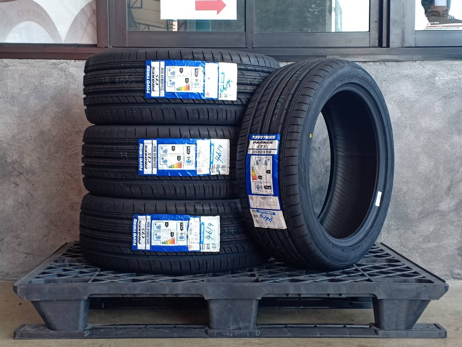 TOYO PROXES C1S 225/45R18 ปี20 ยางญี่ปุ่น