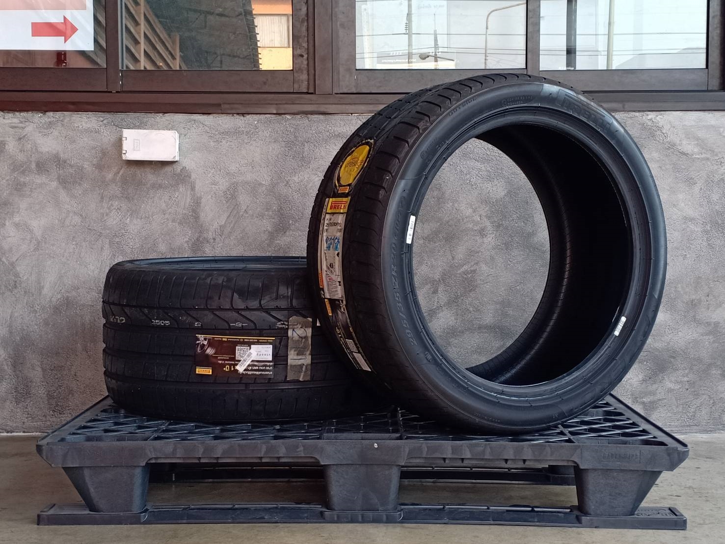 PIRELLI 295/35ZR20 P ZERO (N1) 105Y MADE IN GERMANY