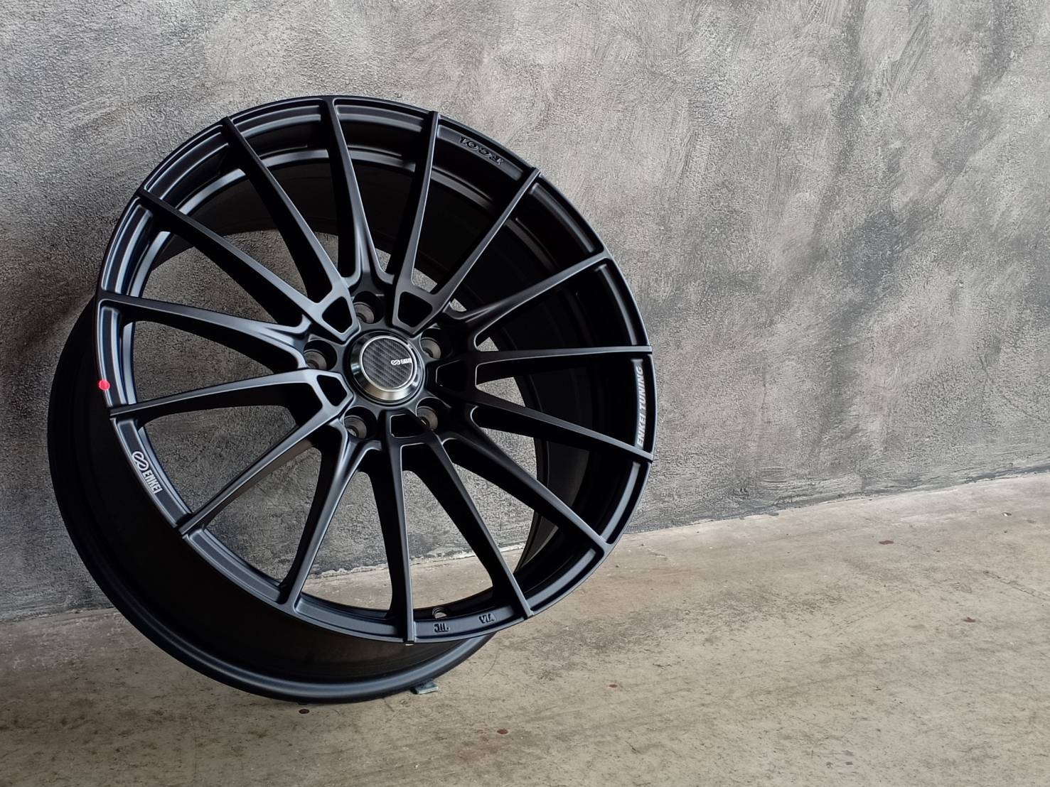 ล้อแท้ ENKEI TUNING FC01 FLOWFORMING จัวใหม่ มีที่เดียวในไทย