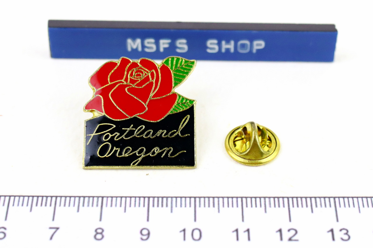 [มือสอง] เข็มกลัดโลหะ Vintage Enamel Pin ลาย กุหลาบแดง Portland Oregon - โกดังญี่ปุ่น