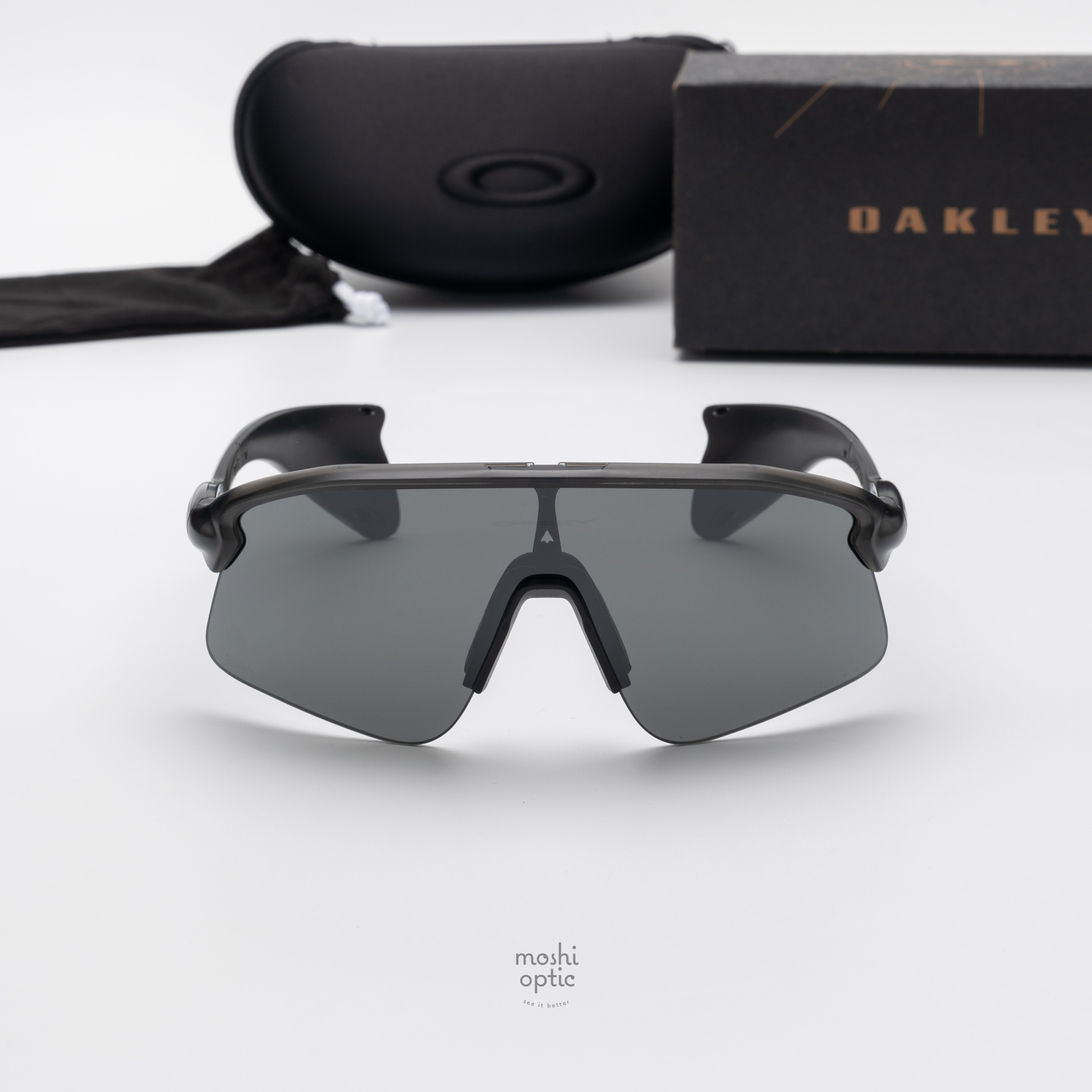 OAKLEY STUNT DEVIL OO9517-01 Grey Smoke Prizm Black