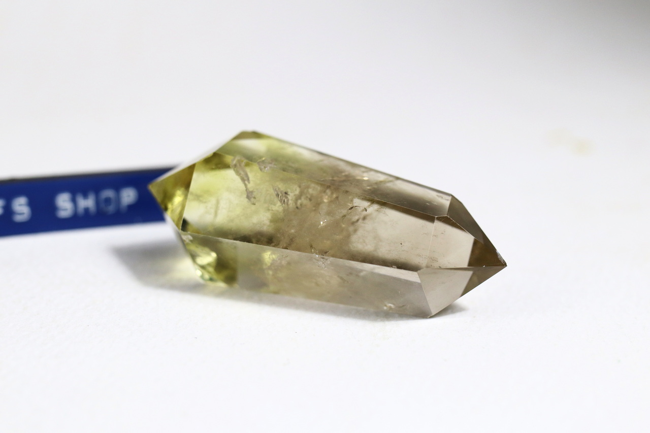 [Vintage] หิน Quartz Crystal ไม่ทราบชนิด รูปทรง Pillar Point [Obelisk] ขนาดเล็ก ชิ้นที่ 1