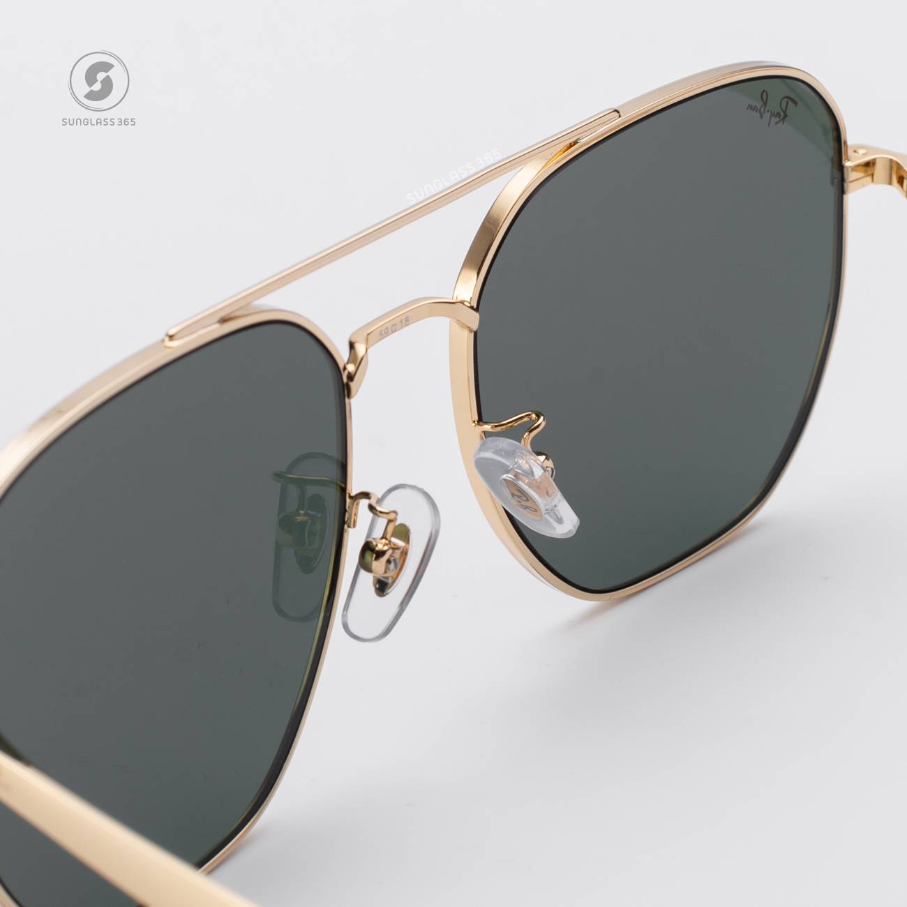 RayBan RB3724D 001/71 Gold
