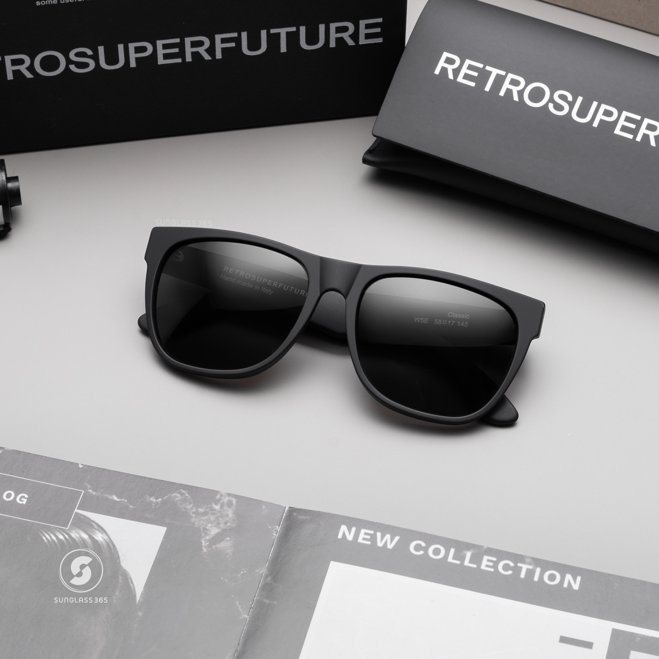 แว่นกันแดด SUPER SP W5E Classic Black Matte