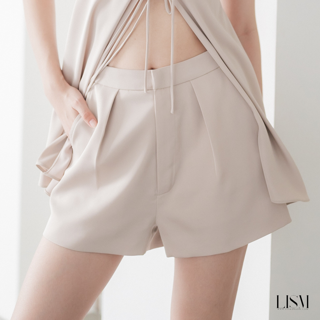 Lism P-018 No.2 กางเกงขาสั้นซาตินเอวสูง