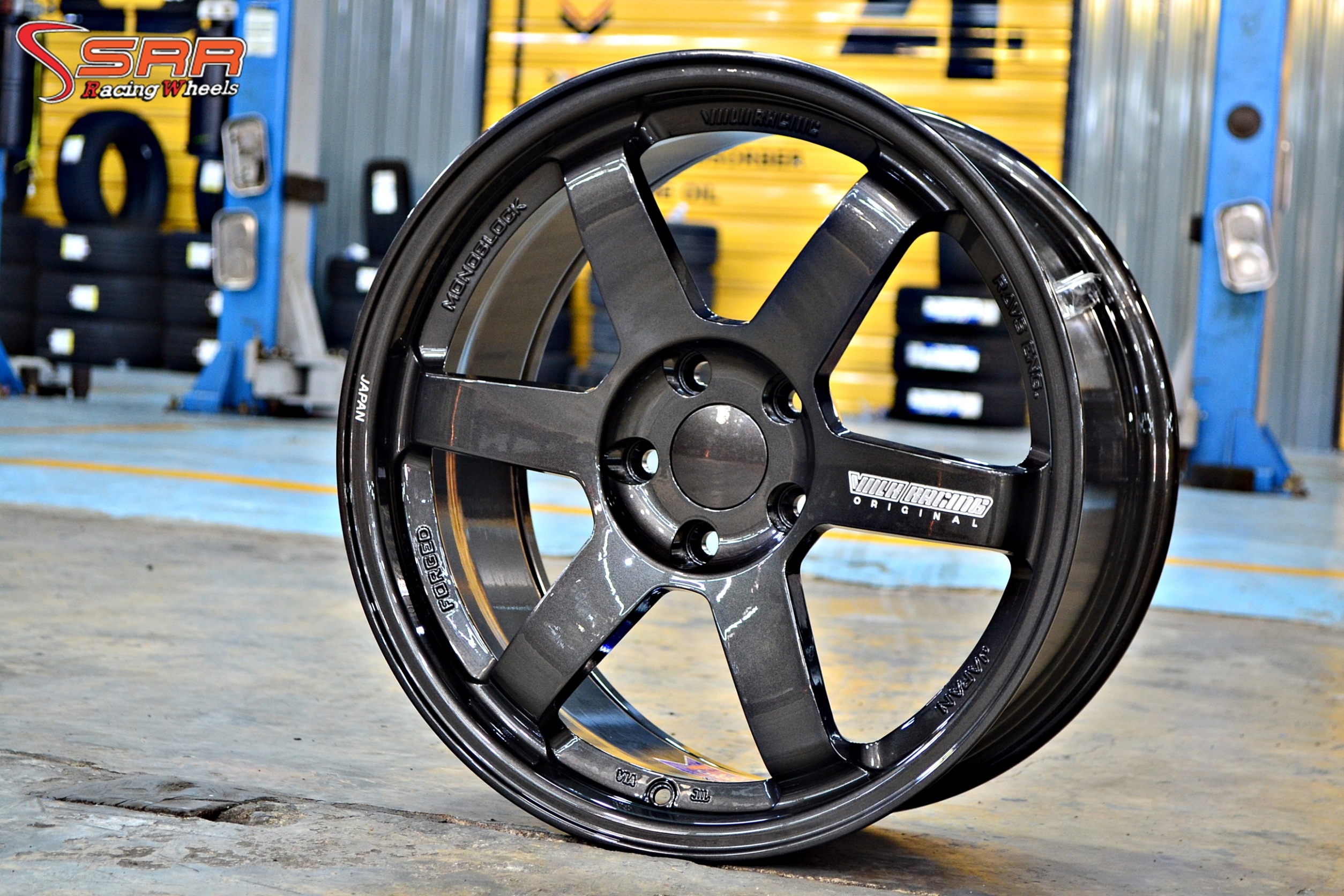 TMF-25 TK-37 FF ล้อแม็กซ์ ขอบ 18