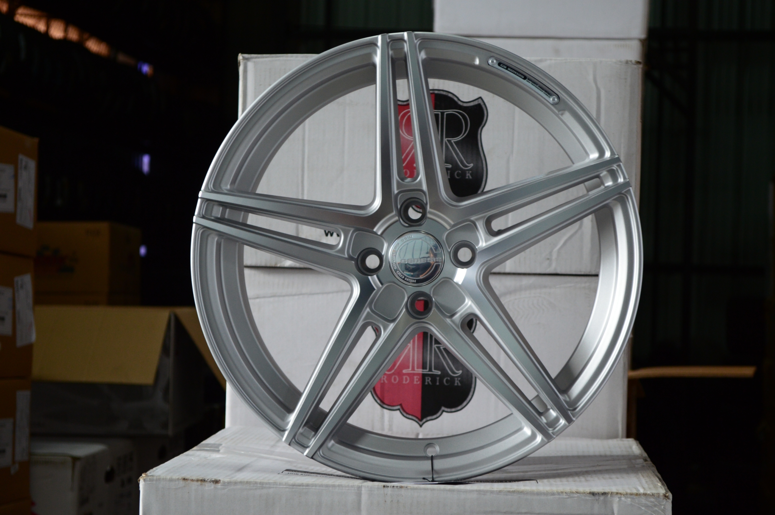 GENESIS GS802 ขอบ17นิ้ว วงละ4,000.-