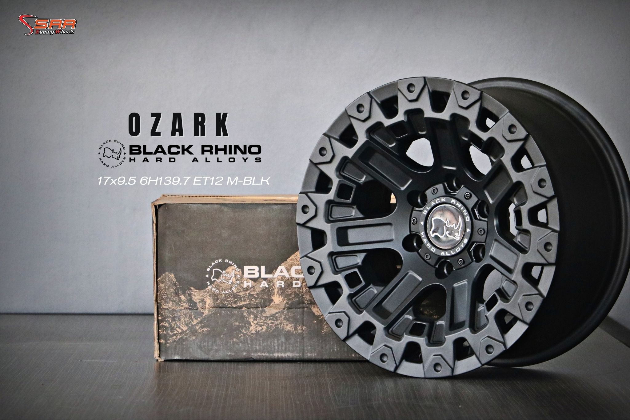 Black Rhino Ozark ขอบ17 นิ้ว (6รู139.7)