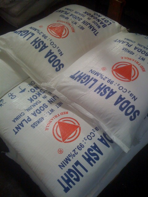 โซดาแอชหรือโซเดียมคาร์บอเนต