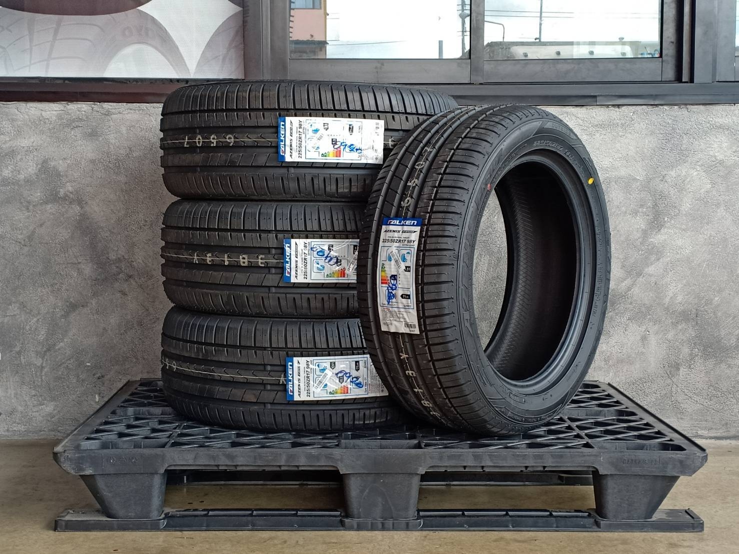 FALKEN 225/50ZR17 AZENIS FK510 98Y MADE IN JAPAN