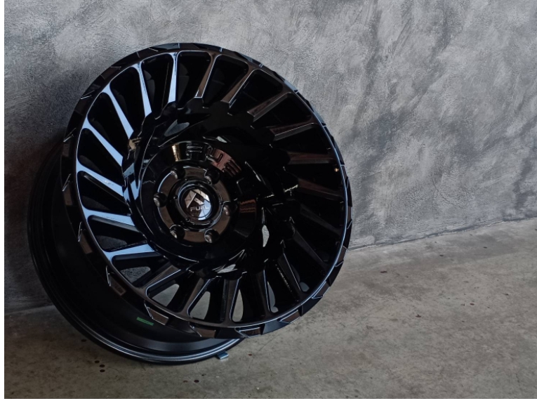 ล้อแท้ FUEL KMC ขอบ20 ราคาเริ่มต้นวงละ 11500-17500 บาท