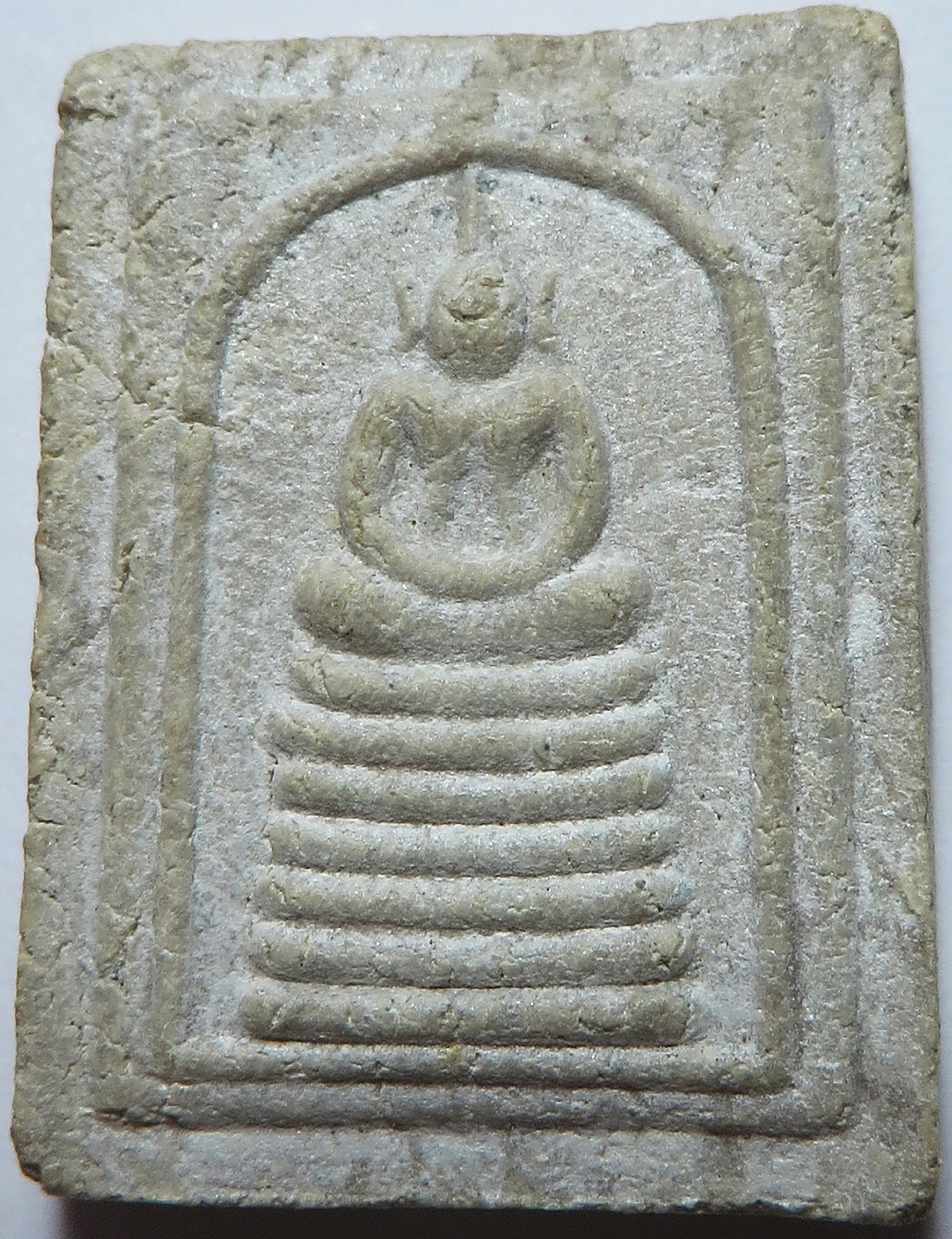 1450 พระสมเด็จเกษไชโย รุ่น เสมาทอง ๖๕ จังหวัดอ่างทอง เนื้อผงพุทธคุณ ผสมผงเก่า (ส่งฟรี ทั่วประเทศ)