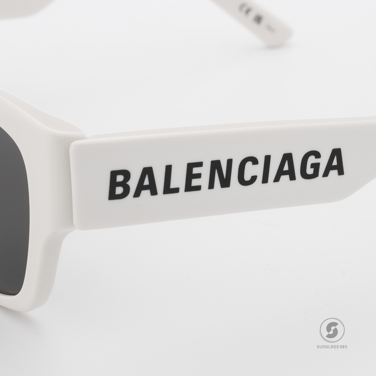 แว่นกันแดด Balenciaga Max Square Af BB0262SA 003
