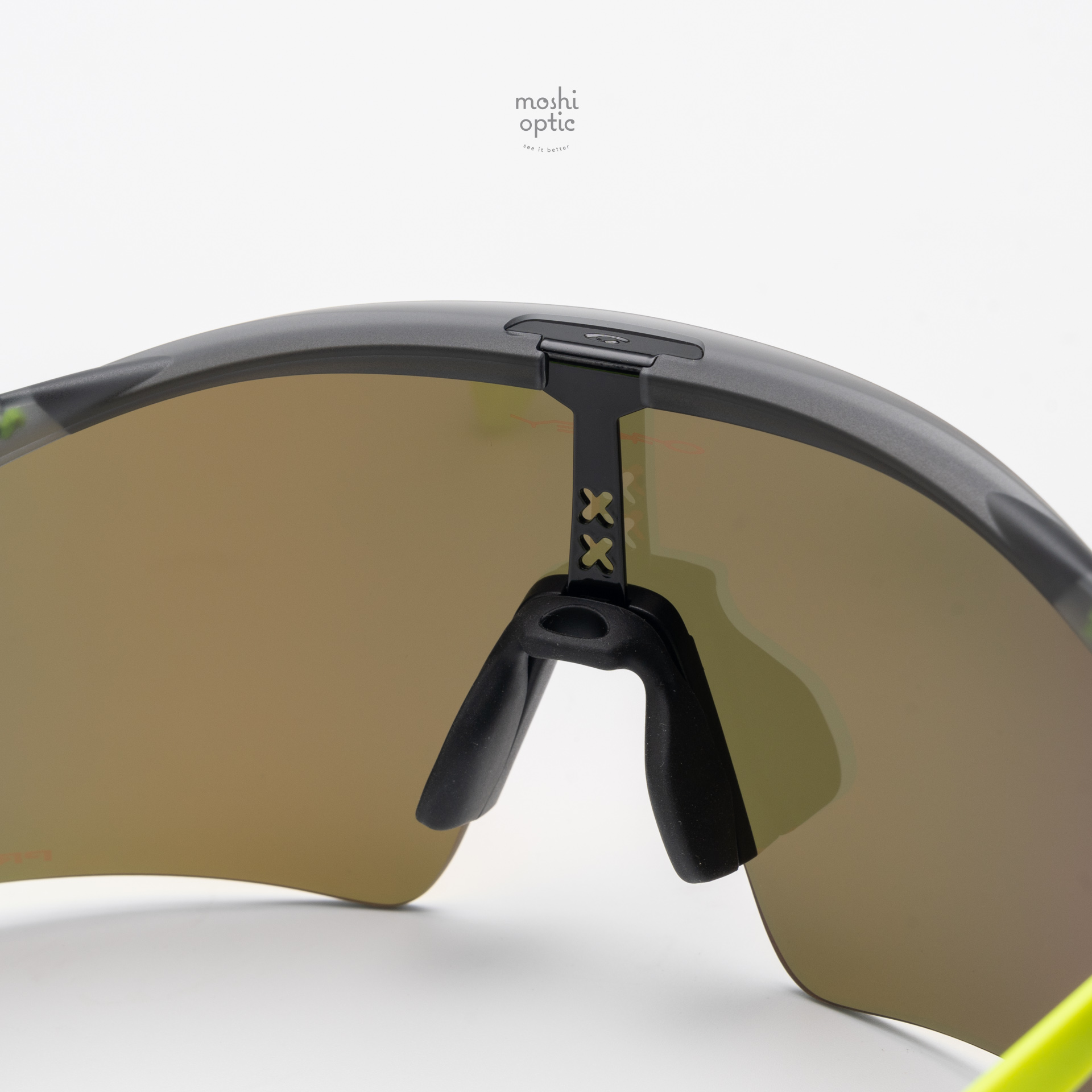 OAKLEY STUNT WING OO9519-04 Matte Grey Smoke Prizm Ruby