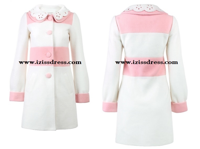 ***พรีออเดอร์***เสื้อโค้ท เสื้อกันหนาวสีขาวสลับชมพู เล่นดีเทลฉลุลายดอกไม้ที่ปกเสื้อทั้ง 2 ด้าน สวยเหมือนแบบค่ะ