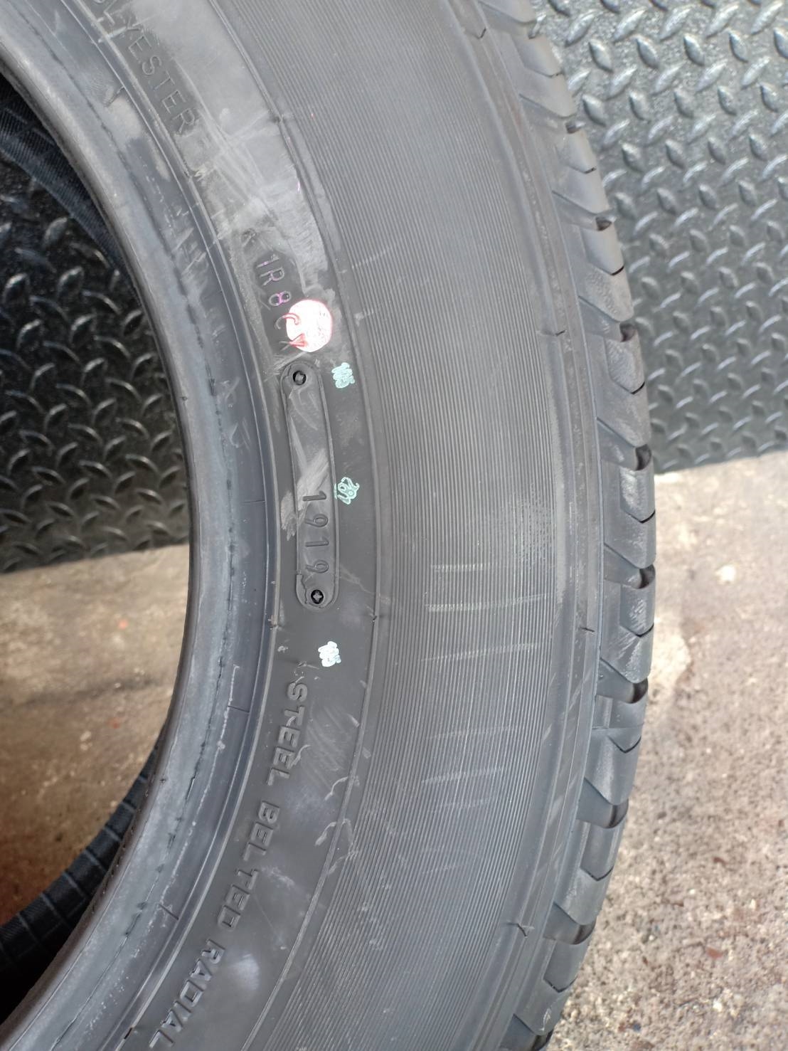 ยางใหม่ DUNLOP LT30A 215/70-16 ยางใส่รถกะบะ