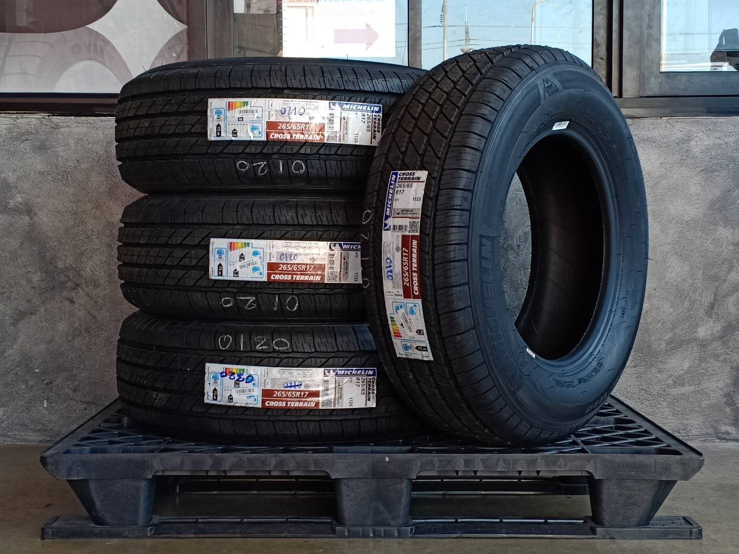 MICHELIN CROSS TERRAIN DT3 265/65R17 ปี20