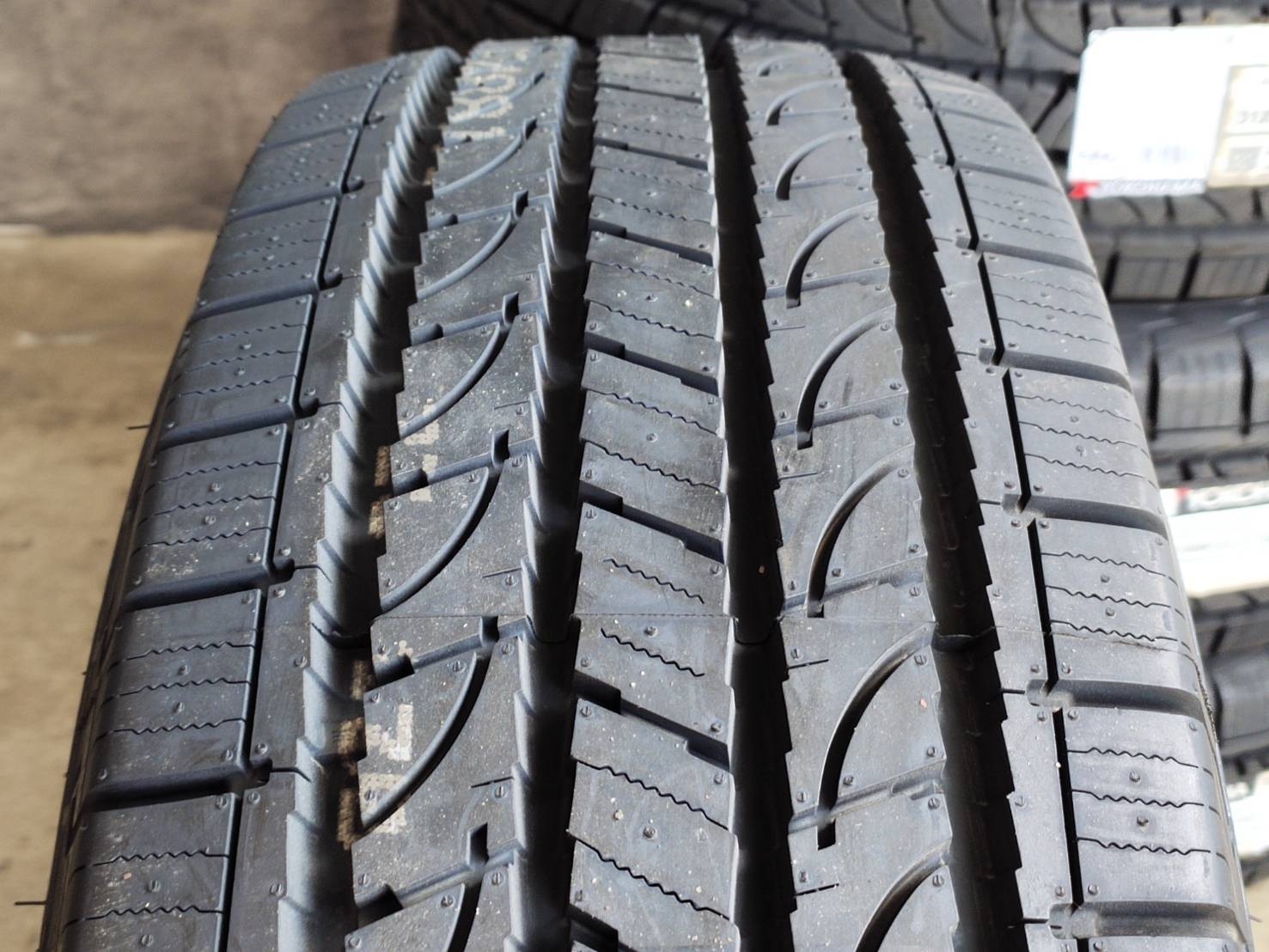 YOKOHAMA GEOLANDAR H/T 31X10.5R15 LT