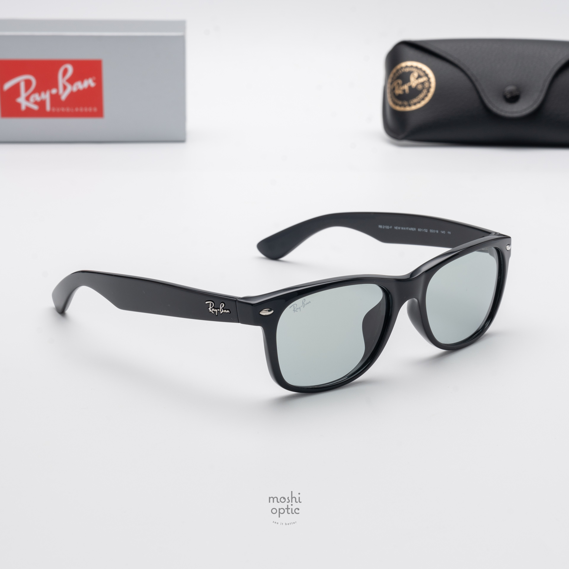 Ray Ban New Wayfarer RB2132F 601/52 Black Green
