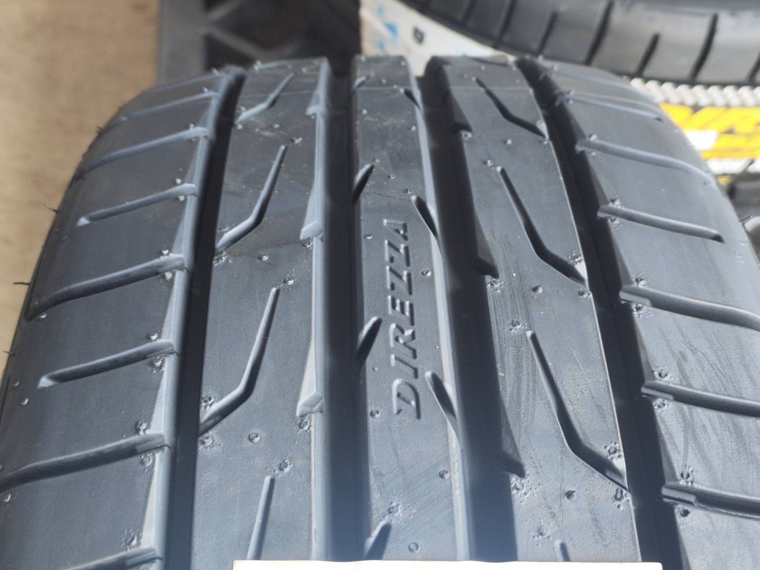 DUNLOP DIREZZA DZ102 205/45R17