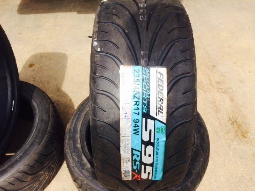 ยางใหม่ FEDRAL 595 RDR 255/40-17 เส้น 3000 บาท ปกติ 6500 บาท