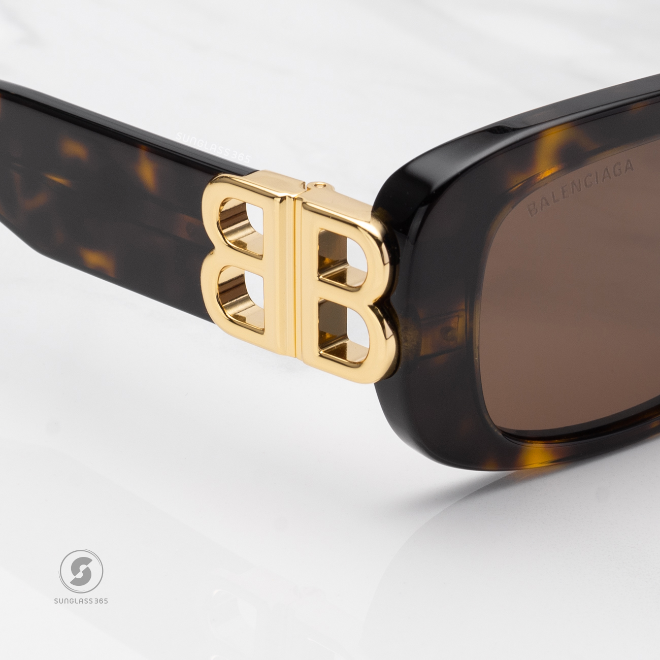 แว่นกันแดด Balenciaga Dynasty BB0310SK 002