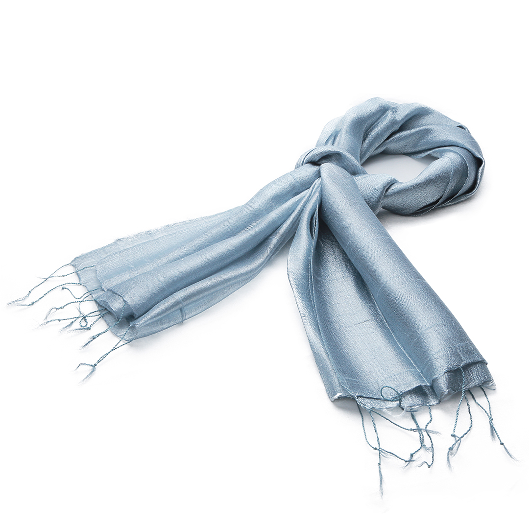 ผ้าพันคอเปลือกไหม สีสวยเหมาะเป็นของฝากของขวัญปีใหม่